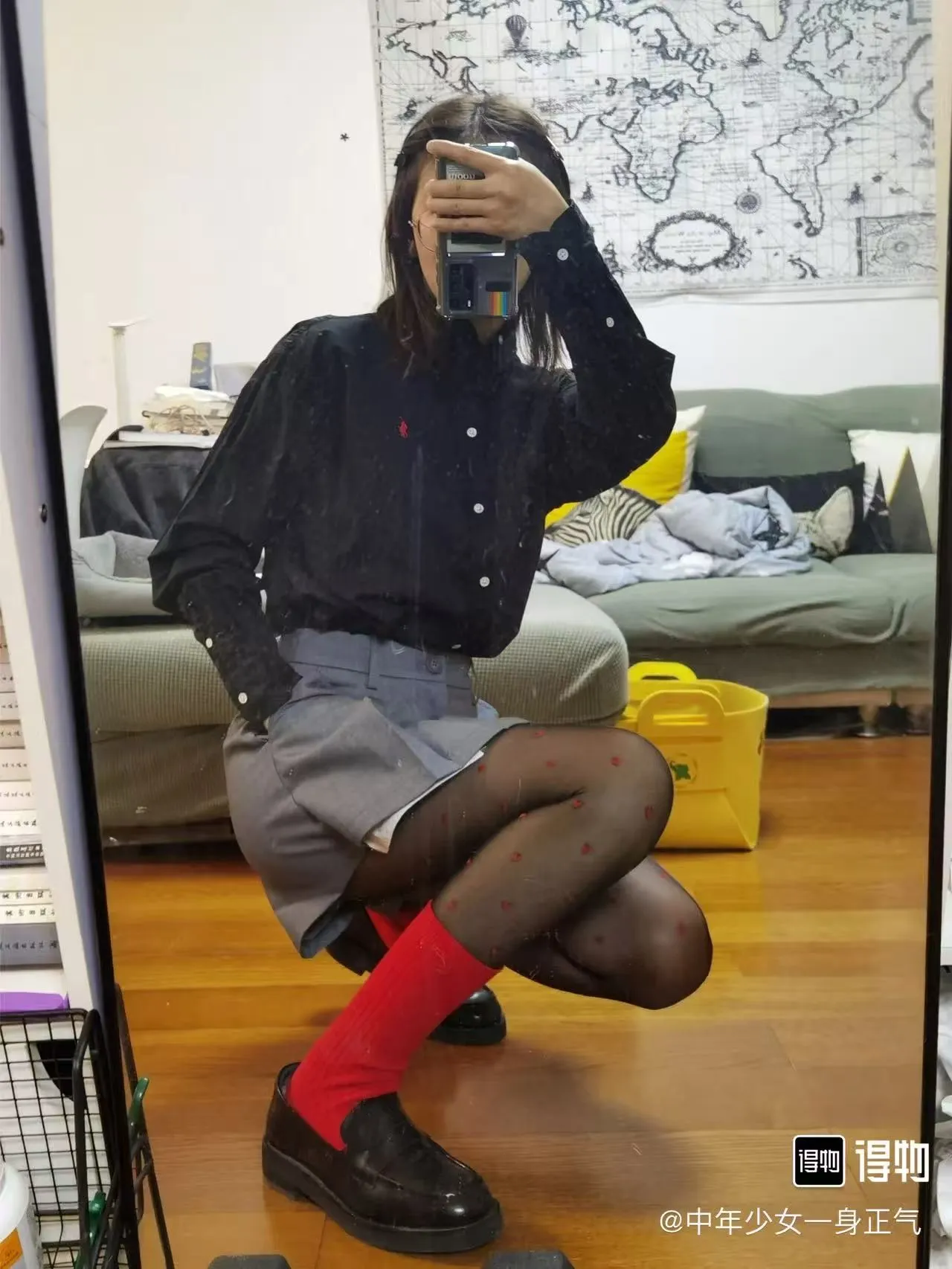 25011#